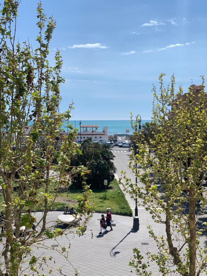 L'Isola Di Kalyta Apartment Lido di Ostia Exterior photo